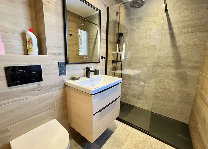 Confortable Proche Du Centre Avec Parking, Navette Et Randonnees A - Fr-1-597-190 شقة موجوف